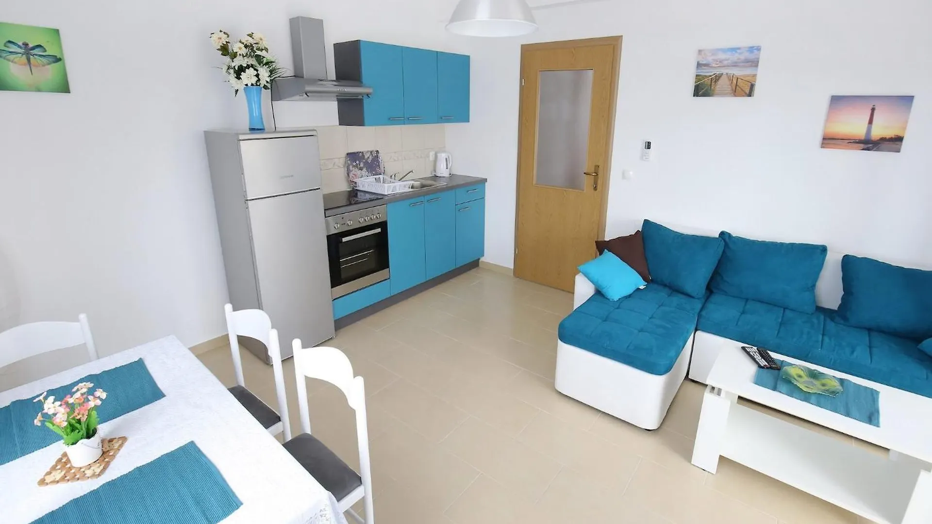 Apartments Kapetan - Two Bedroom Apartment With Terrace Sukošan 0*,  Chorvatsko