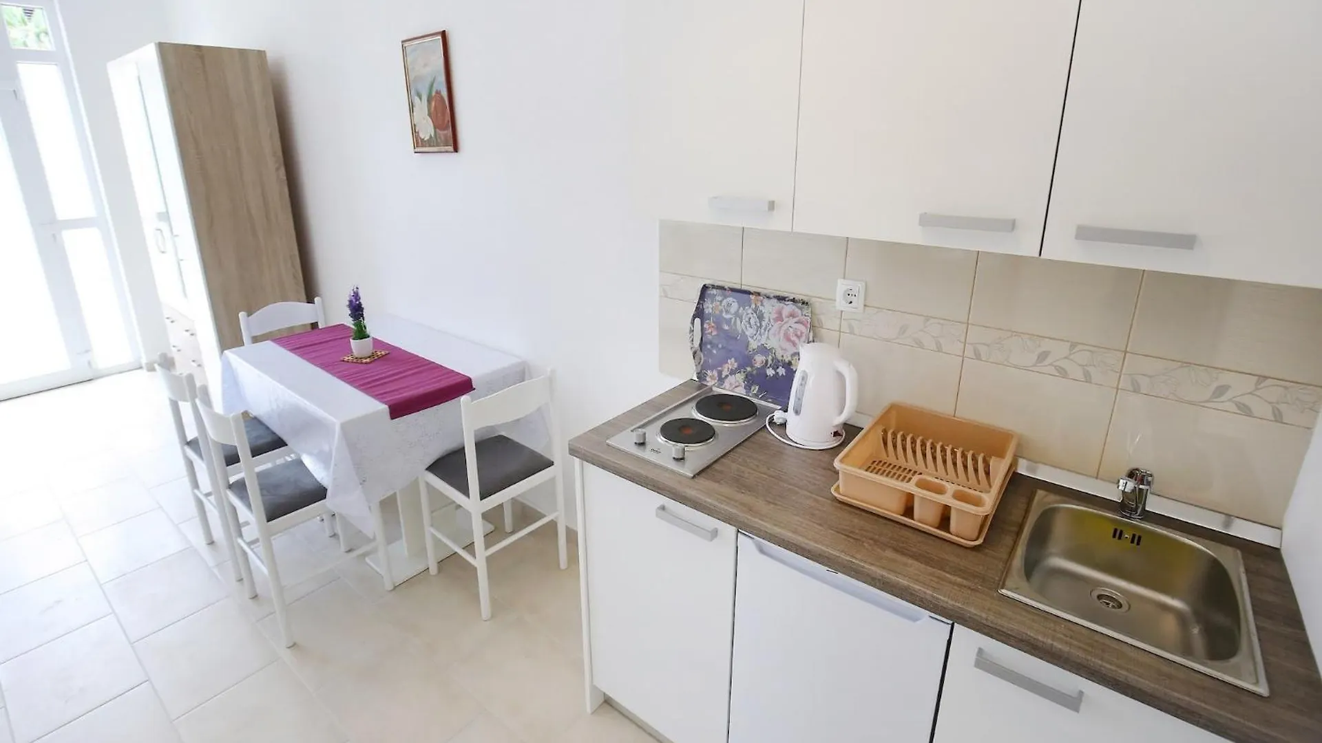 Apartments Kapetan - Two Bedroom Apartment With Terrace Sukošan