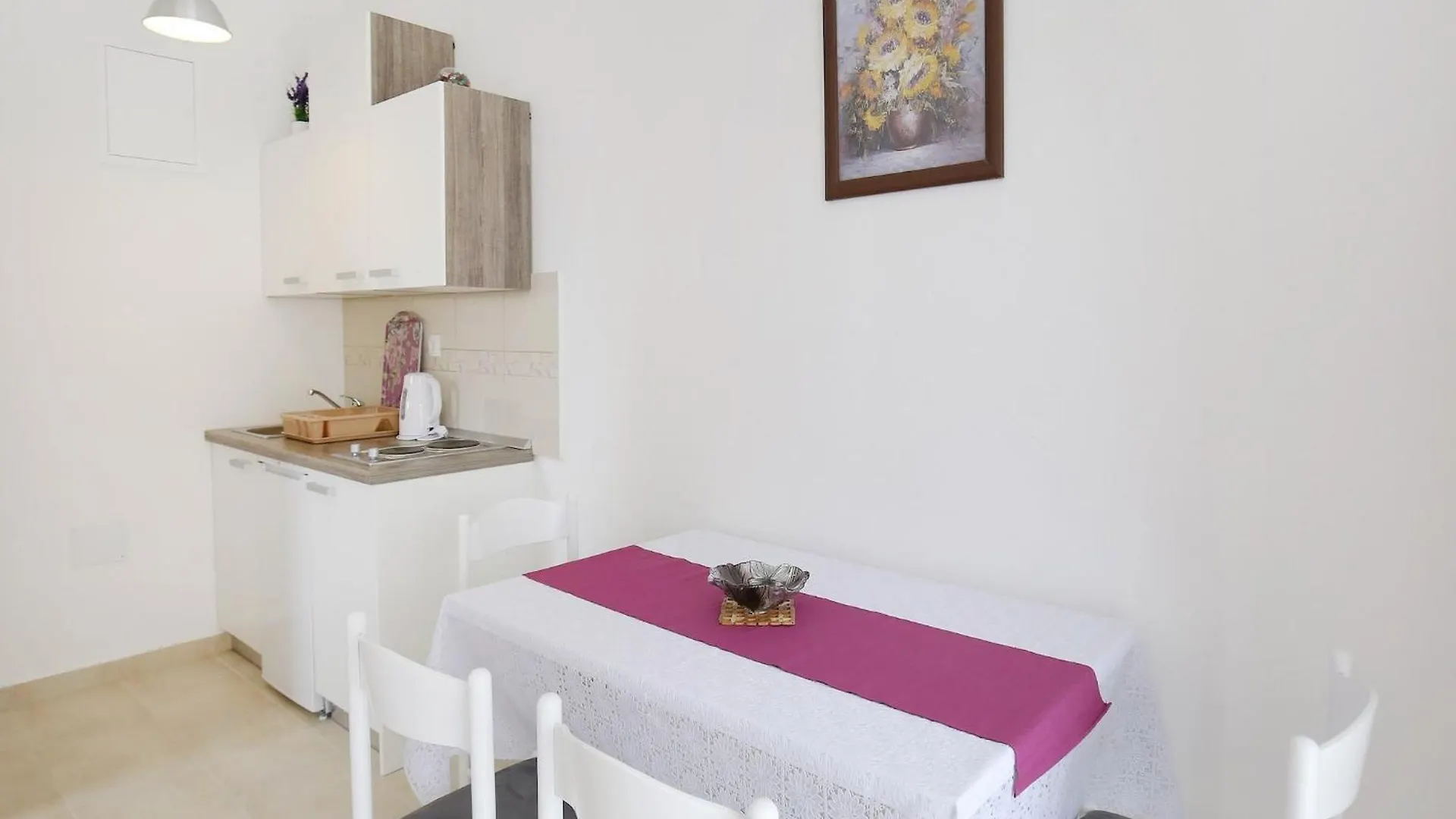 Apartments Kapetan - Two Bedroom Apartment With Terrace Sukošan 克罗地亚